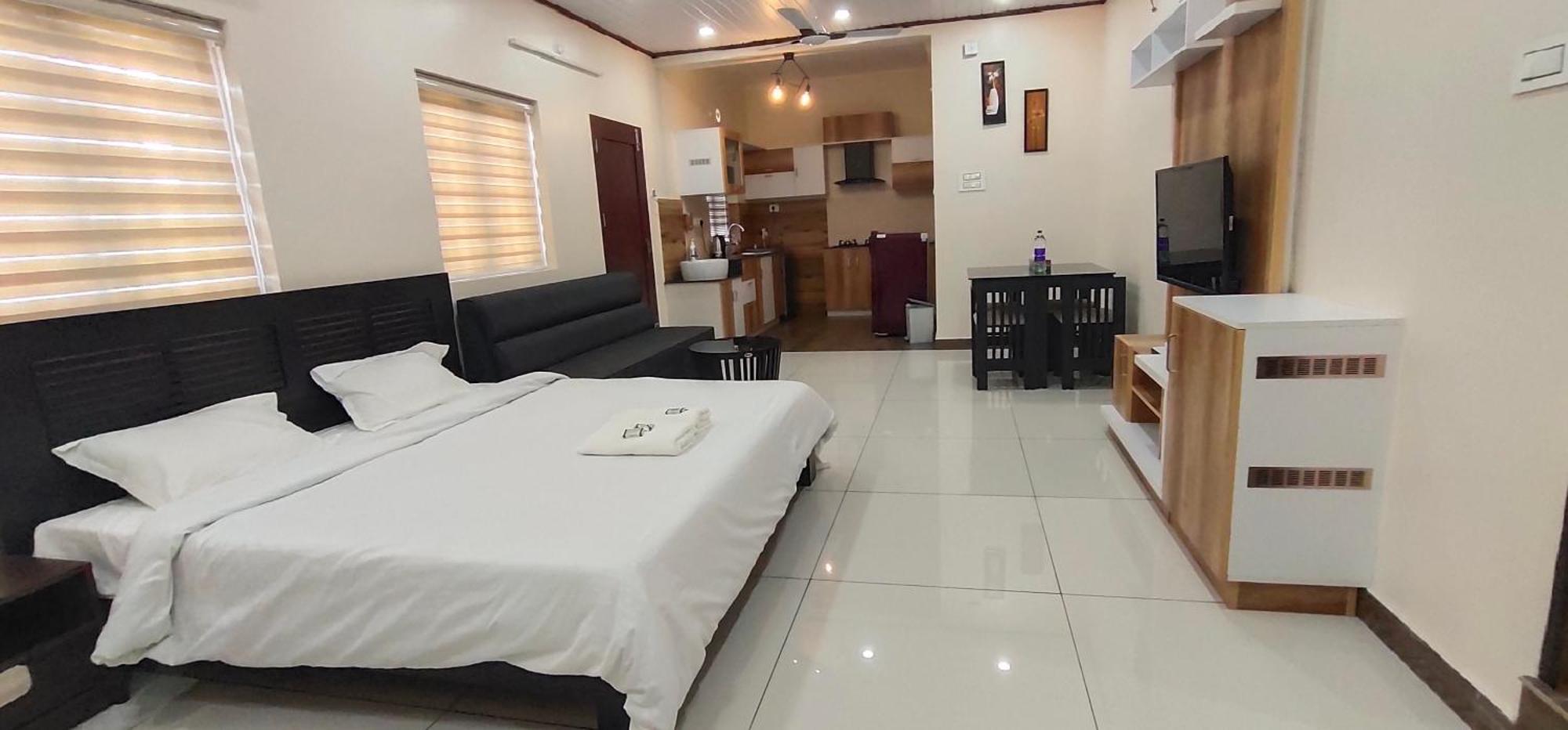 Cliff Way Apartments Varkala Bilik gambar